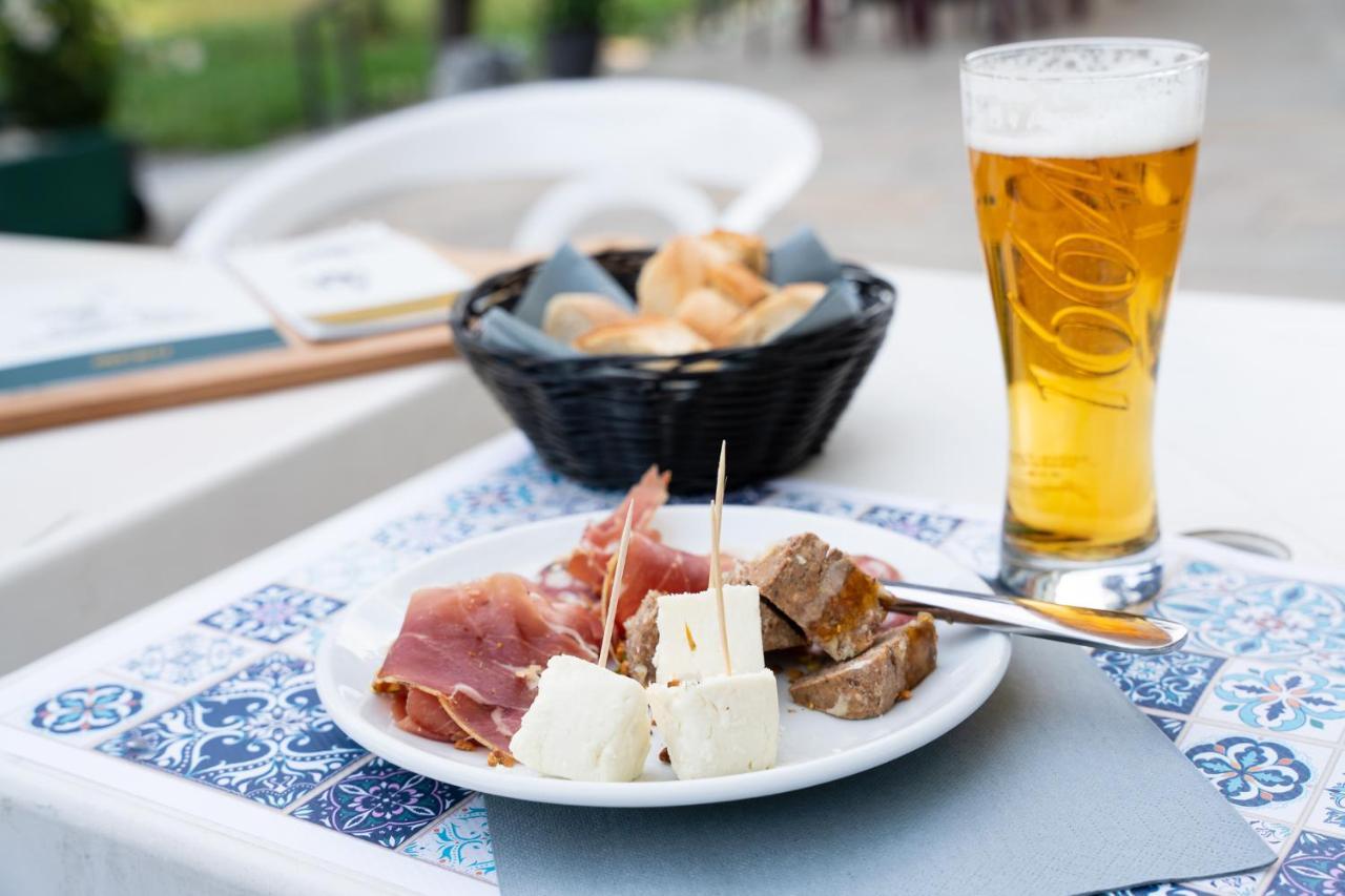 L'Azimut Hotel Senez Luaran gambar